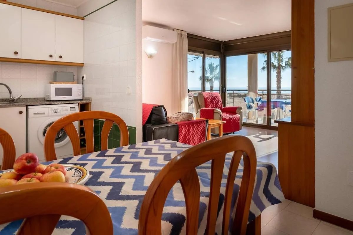 At118 Front View Beach, Pool, Airco, Wifi, Parking Torredembarra Apartment