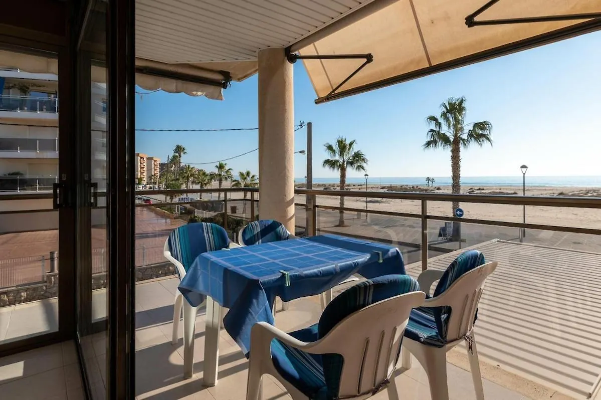 At118 Front View Beach, Pool, Airco, Wifi, Parking Torredembarra